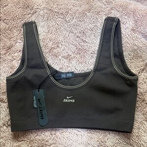 NikeSKIMS Ribbed Seamless Scoop Bra NWT